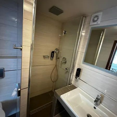 Hotel apartamentowy S Und B Weingarten (Wuerttemberg)