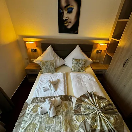 Hotel apartamentowy S Und B Weingarten (Wuerttemberg)