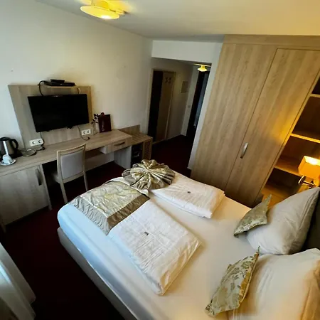 S Und B Hotel apartamentowy Weingarten (Wuerttemberg)