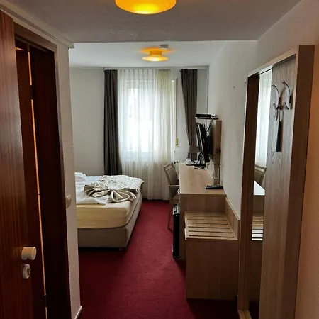 Aparthotel S Und B Weingarten (Wuerttemberg)