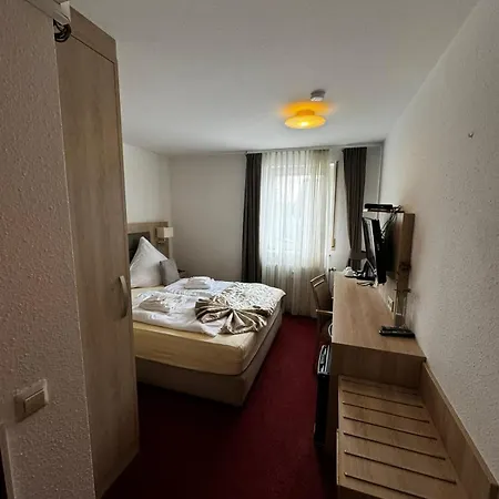 S Und B Weingarten Aparthotel *